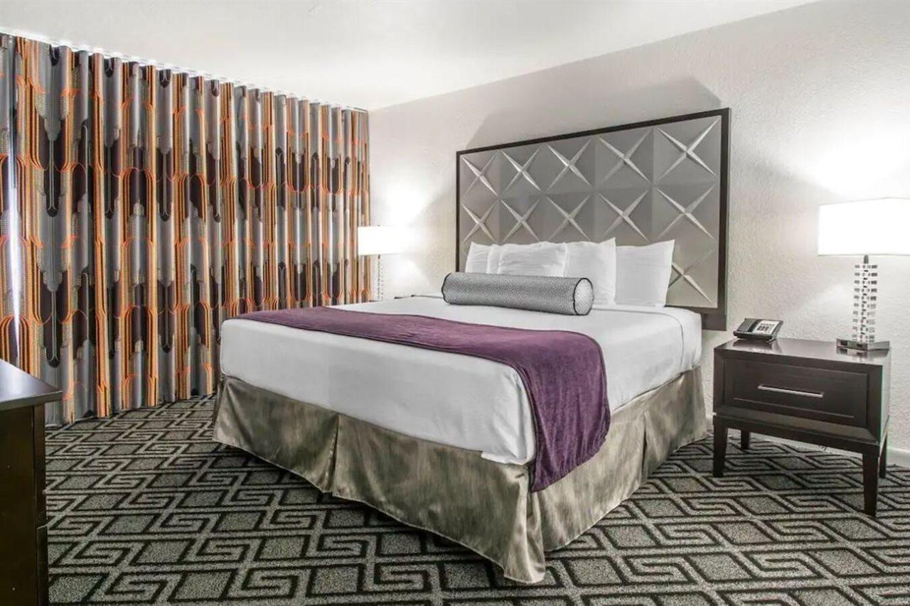 Solara Surfside Hotel Bagian luar foto