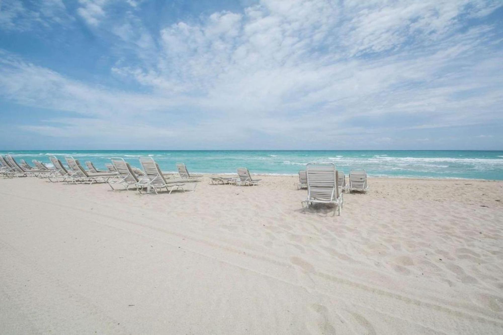 Solara Surfside Hotel Bagian luar foto